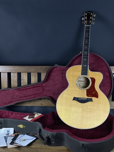Taylor 615-CE Jumbo